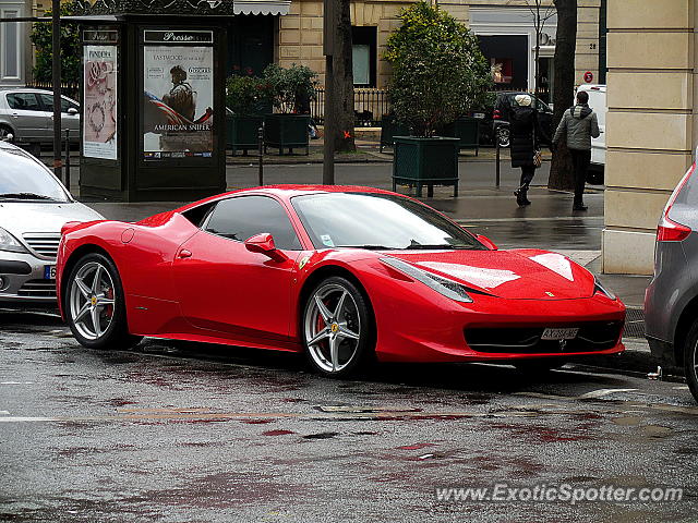 Ferrari 458 Italia spotted in Paris, France