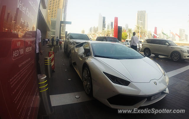 Lamborghini Huracan spotted in Dubai, United Arab Emirates