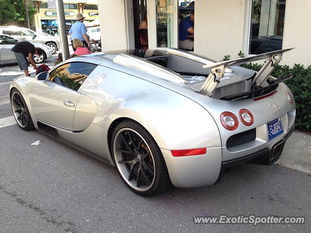 Bugatti Veyron spotted in Delray, Florida