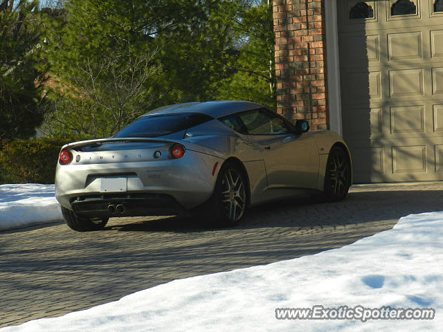 Lotus Evora spotted in Windsor, Ontario, Canada