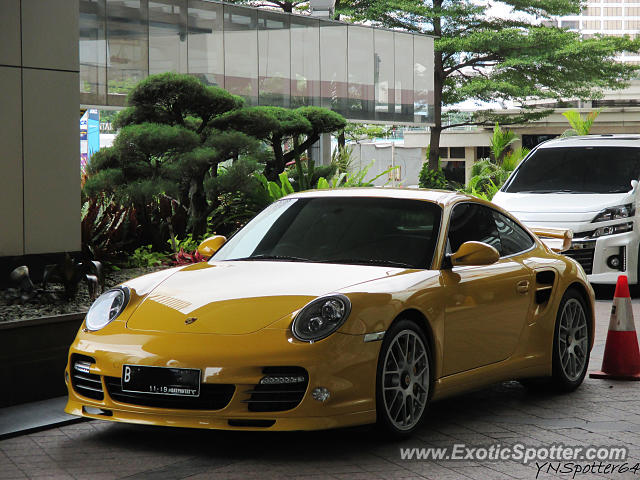 Porsche 911 Turbo spotted in Jakarta, Indonesia