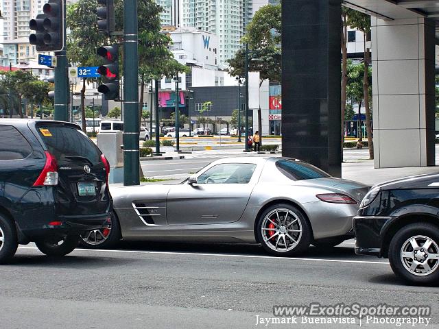 Mercedes SLS AMG spotted in Taguig, Philippines