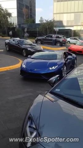 Lamborghini Aventador spotted in Mexico City, Mexico