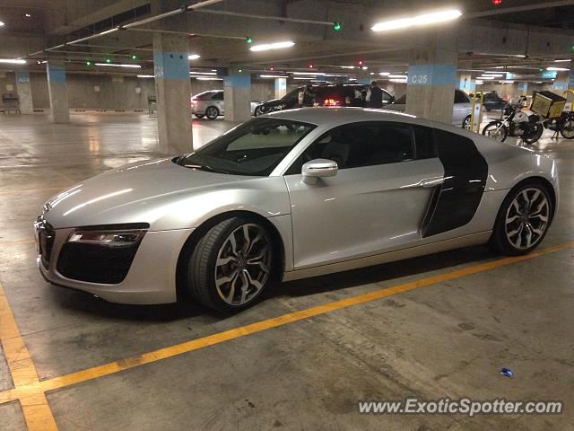 Audi R8 spotted in Mexico City, Mexico