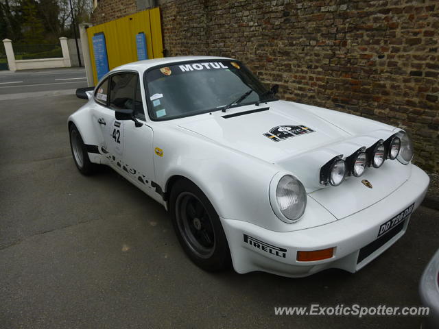 Porsche 911 Turbo spotted in Amiens, France