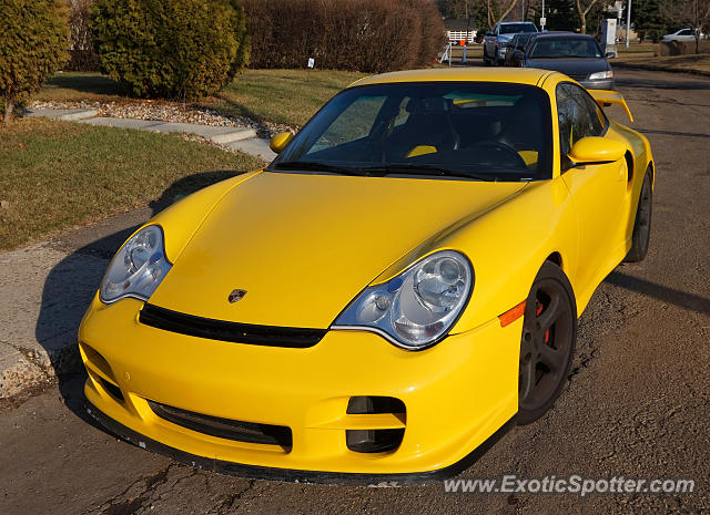 Porsche 911 GT2 spotted in Edmonton, Canada