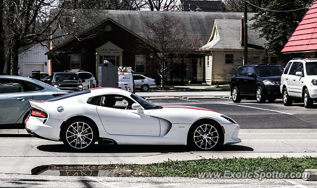 Dodge Viper spotted in Zionsville, Indiana