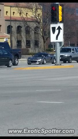 Lotus Elise spotted in Brookfield, Wisconsin