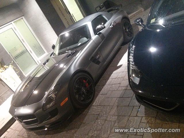 Mercedes SLS AMG spotted in Montreal, Canada