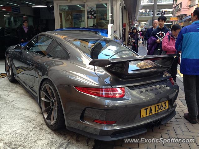 Porsche 911 GT3 spotted in Hong Kong, China