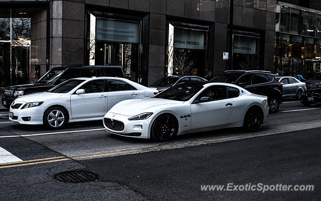 Maserati GranTurismo spotted in Chicago, Illinois