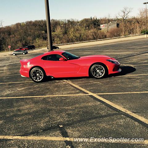 Dodge Viper spotted in Pittsburgh, Pennsylvania