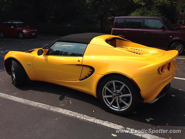 Lotus Elise spotted in D.C., Washington