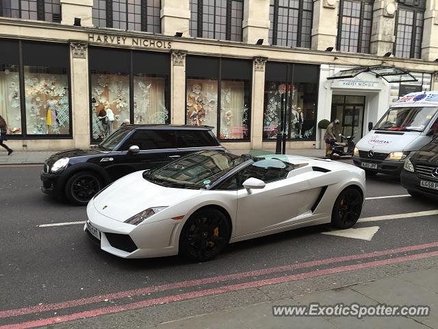 Lamborghini Gallardo spotted in London, United Kingdom