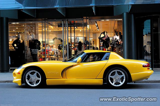 Dodge Viper spotted in Toronto, Canada