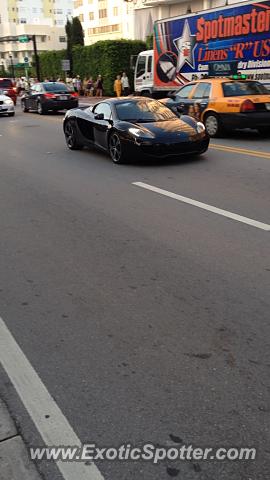 Mclaren MP4-12C spotted in Miami, Florida