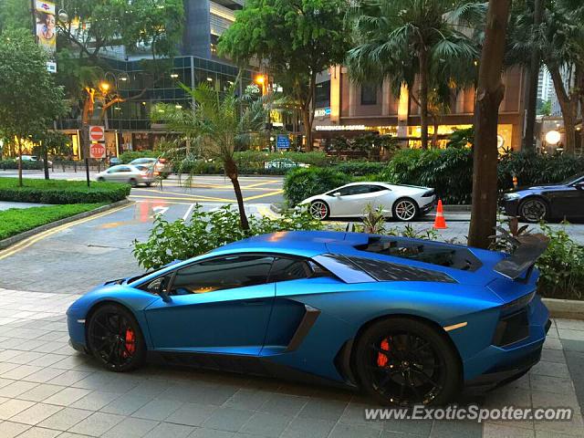 Lamborghini Aventador spotted in Singapore, Singapore