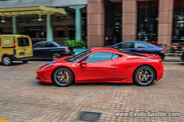 Ferrari 458 Italia spotted in Singapore, Singapore