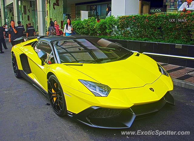 Lamborghini Aventador spotted in Jakarta, Indonesia