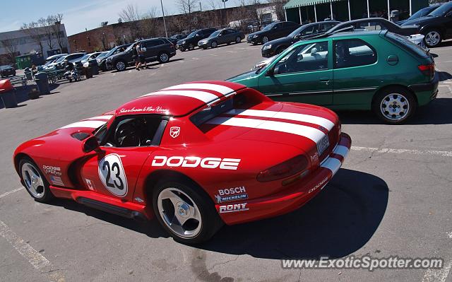 Dodge Viper spotted in Montreal, Canada