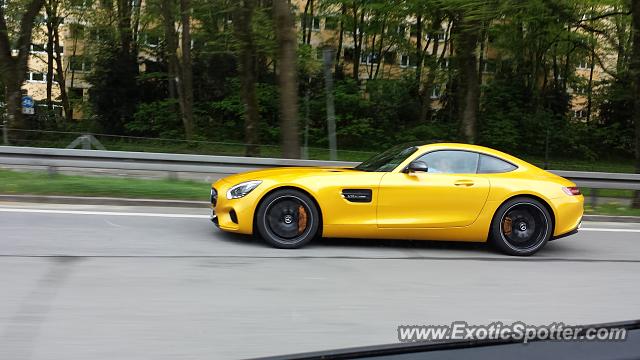 Mercedes SLS AMG spotted in Munich, Germany