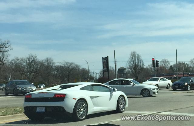 Lamborghini Gallardo spotted in Peoria, Illinois