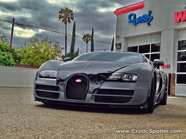 Bugatti Veyron spotted in Encino, California