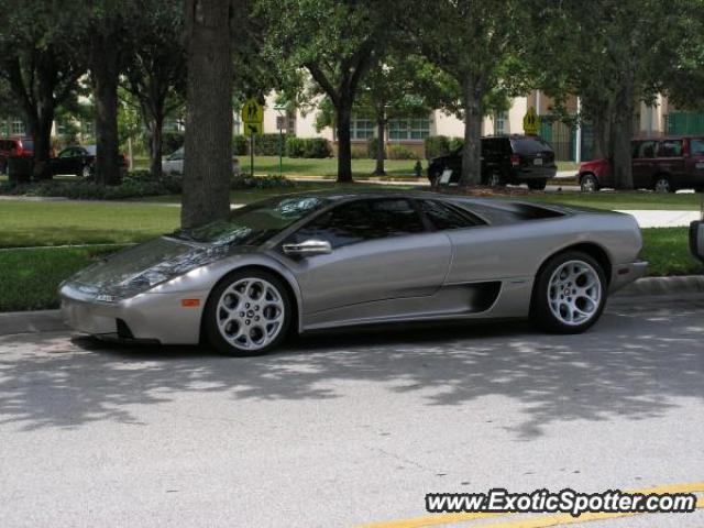 Lamborghini Diablo spotted in Celebration, Florida