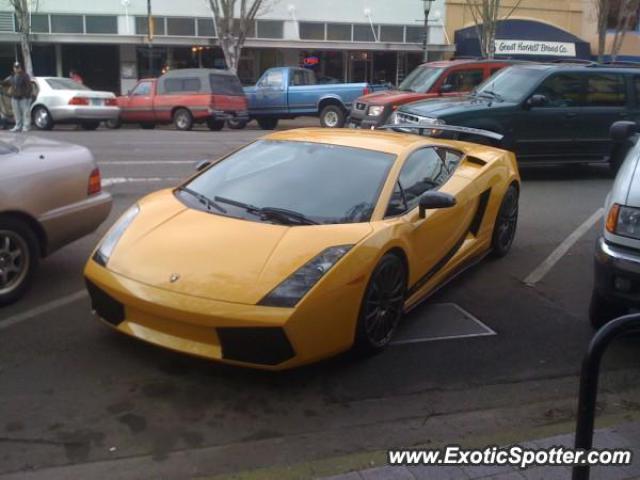 Lamborghini Gallardo spotted in Salem, Oregon