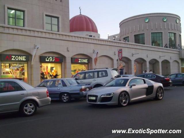 Audi R8 spotted in Damascus, Syria