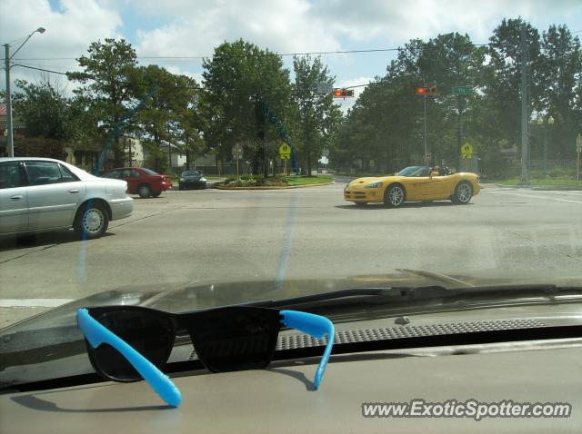 Dodge Viper spotted in Katy, Texas