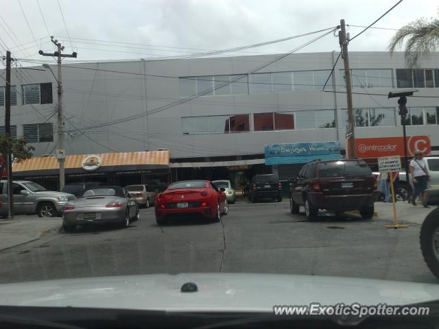 Ferrari California spotted in Guadalajara, Mexico