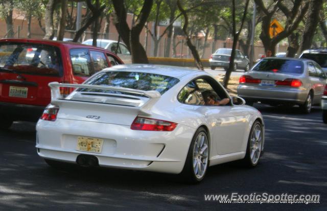 Porsche 911 GT3 spotted in Mexico City, Mexico