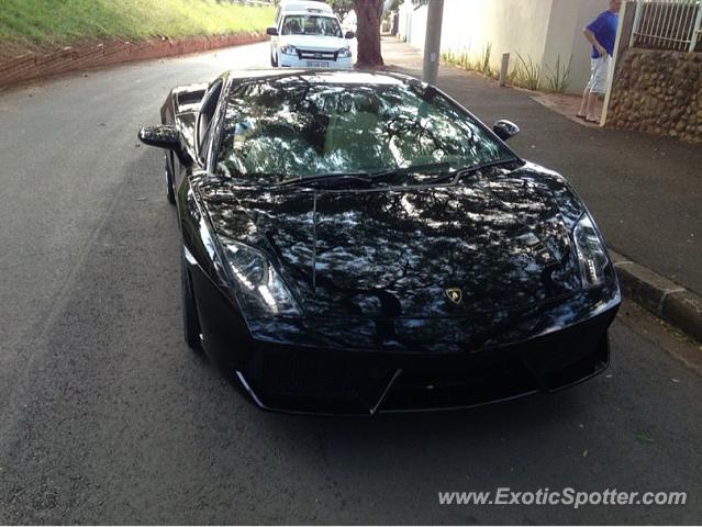 Lamborghini Gallardo spotted in 4-ways, South Africa