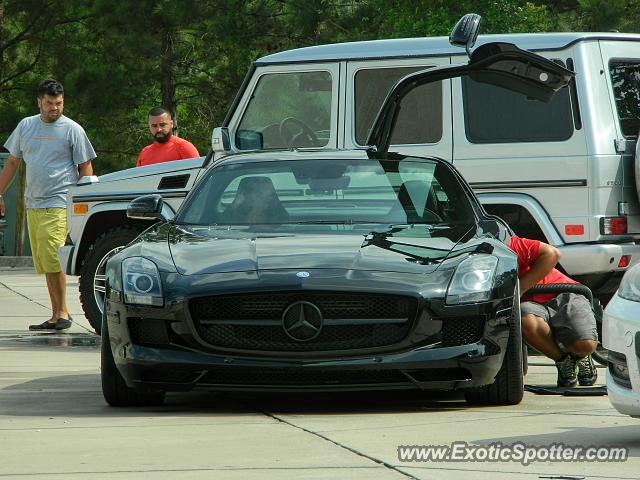 Mercedes SLS AMG spotted in Jacksonville, Florida