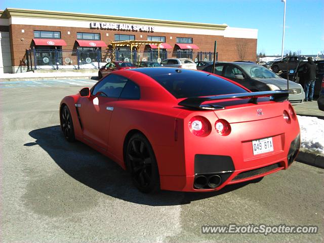 Nissan GT-R spotted in Québec, Canada