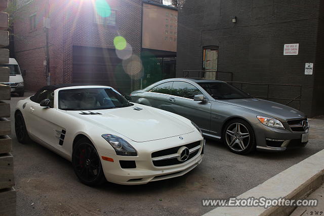 Mercedes SLS AMG spotted in Toronto, Canada