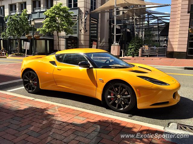 Lotus Evora spotted in Reston, Virginia