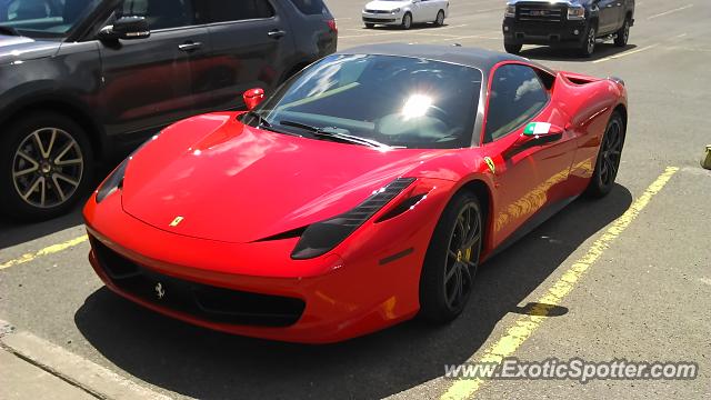 Ferrari 458 Italia spotted in Québec, Canada