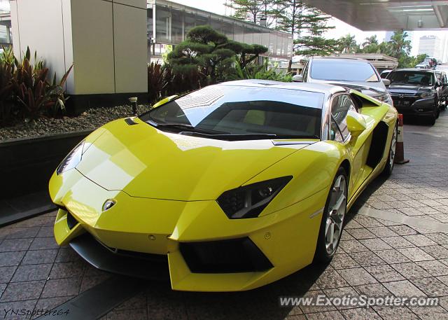 Lamborghini Aventador spotted in Jakarta, Indonesia