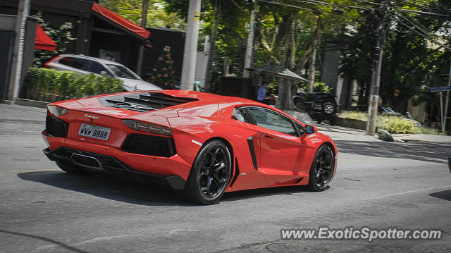 Lamborghini Aventador spotted in São Paulo, Brazil