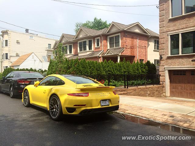 Porsche 911 Turbo spotted in Edgewater, New Jersey