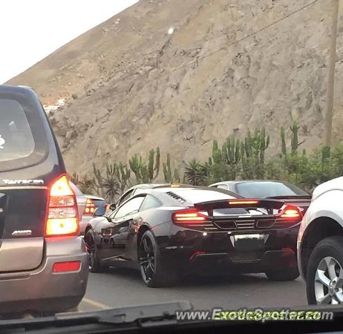 Mclaren MP4-12C spotted in Lima, Peru