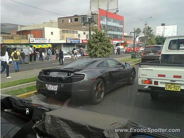 Mclaren MP4-12C spotted in Lima, Peru