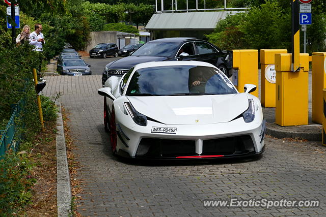 Ferrari 458 Italia spotted in Düsseldorf, Germany