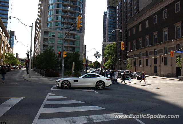 Mercedes SLS AMG spotted in Toronto, Canada