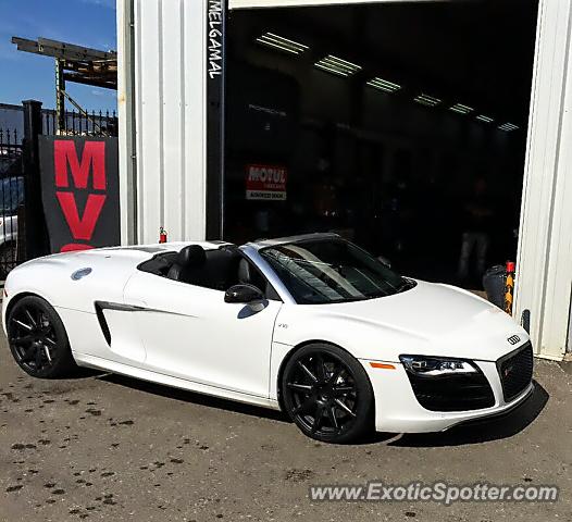 Audi R8 spotted in Toronto, Canada