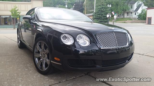 Bentley Continental spotted in Hartland, Wisconsin