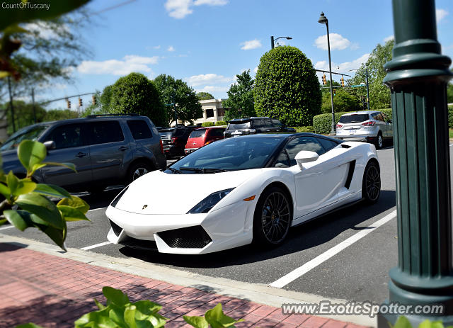 Lamborghini Gallardo spotted in Charlotte, North Carolina