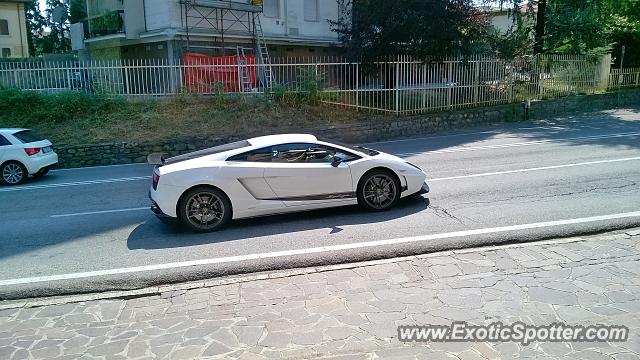 Lamborghini Gallardo spotted in Bergamo, Italy